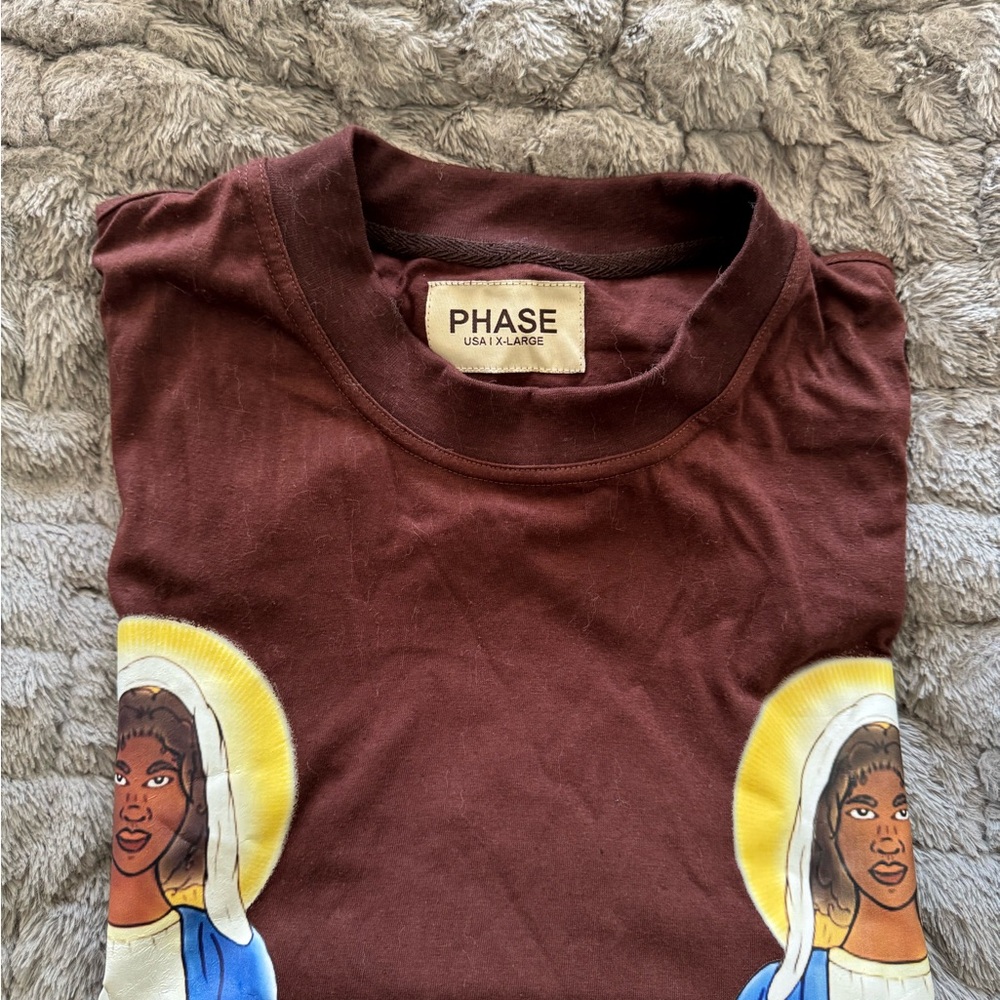 Phase Design Brown Graphic Tee